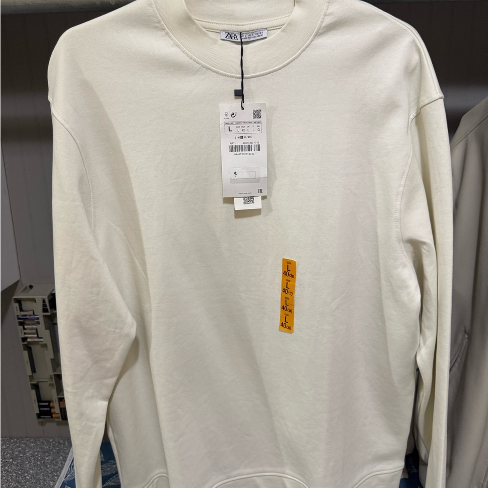 Zara Men's Cream Sweater - Picture 1 of 2